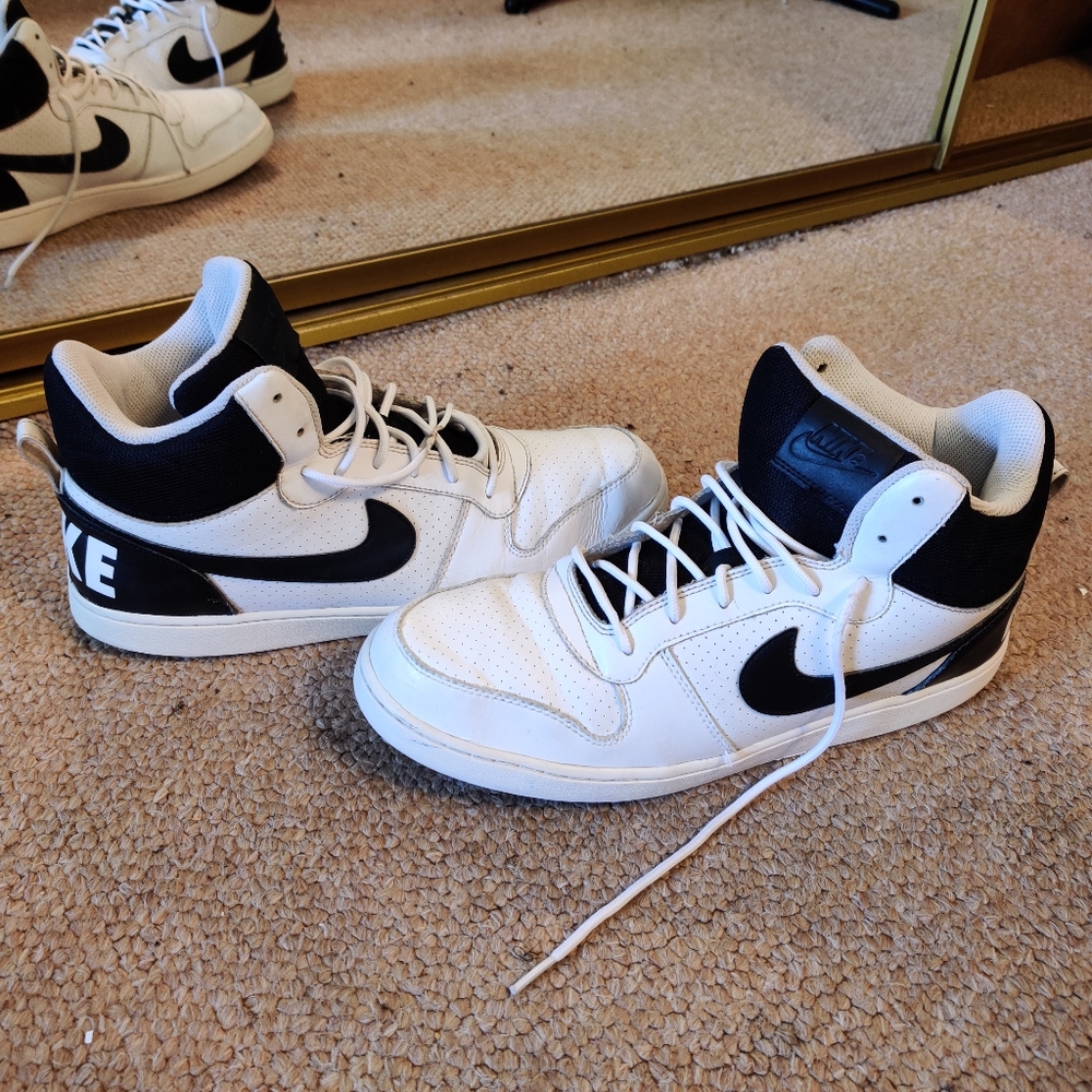 Big Nike High Top